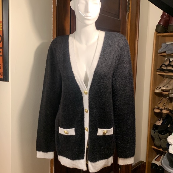 Tahari Sweaters - TAHARI BNWT CARDIGAN FRENCH GIRL STYLE